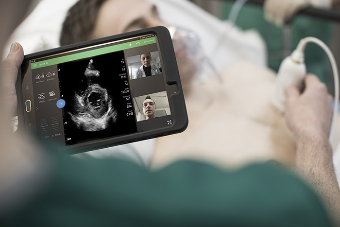 Download image (.jpg) Philips Lumify with Reacts (opens in a new window)